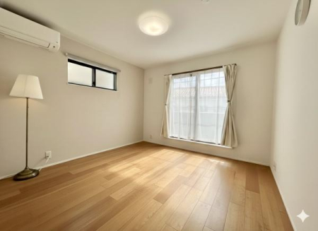 m 2KʂɈʒu閾邢m7B傫ȑSn悢݁A͏Ɩ炸̉KԁBQ⏑ւȂǑړIɎgL͂ŁAvCx[gȎԂƉ߂܂B