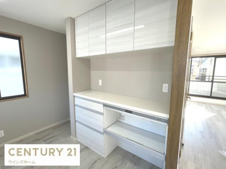 Lb` JE^[LrlbgtAHXbLł܂BƎlKȐ݌v͂łB