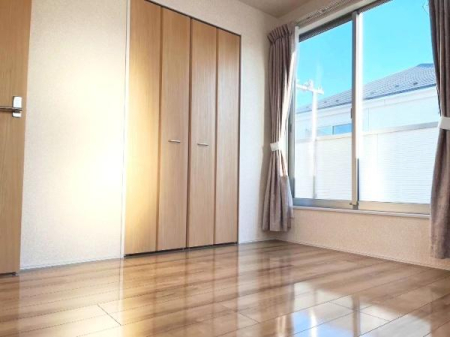 �m�� �ǂ̂��������ő���L���g����悤�e�������Ɏ��[���������܂����I������̗m���̓o���R�j�[�ɖʂ��Ă���̂Ŗ��邢�z�����������݁A�S�n�悢�����ʂ蔲���܂��B