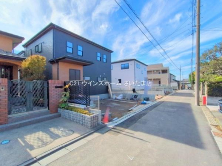 OʓH܂ތnʐ^ OʓH͕4mHBÂŗZXłI