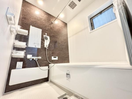  jbgoXVKρILCXy[X!SƐĝtbV̋ԂłoX[I