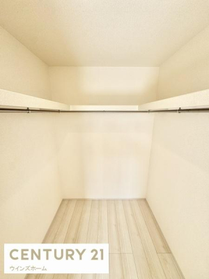 ���[ �E�H�[�N�C���N���[�[�b�g�����p�ӁI�G�ߕ��̉Ɠd��X�[�c�P�[�X�A���z�c�Ȃǂ��܂Ƃ߂Ď��[�ł��܂��I