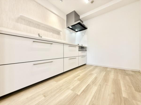 Lb` X^CbVȃVXeLb`́A[͂Ƌ@\˔AyȂԁB