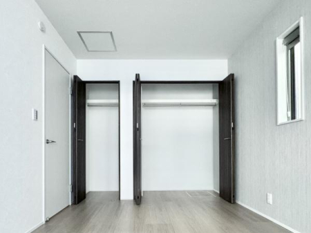 [ [ɍȂ悤N[[bgݒuĂ܂Iוuꏊmۂ̂ł̐ڂ₷ȂAKȋԂ肠܂I