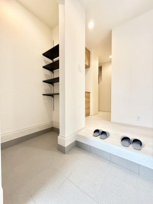  [͂̂錺֎[Ɩ邢FŋԂL܂B
Ƒ̌C⏬Ɛł܂B