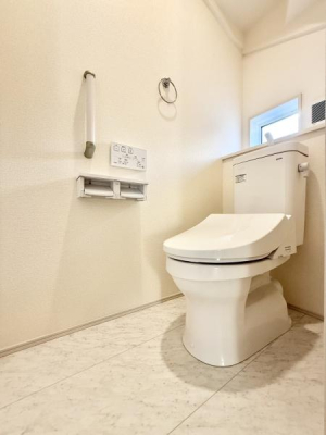 �g�C�� �g�C���͂P�K��2�K�ɂ���܂��I���ł����K�Ɏg���鉷�����֍���ݒu�I�������芷�C���\���s���܂��I