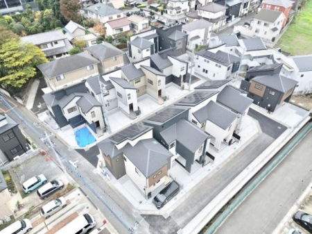 �q��ʐ^ �`�h���[���B�e�`���z���p�l���ݒu�I
�Z��\�]�����v�擾�ƐŐ��D���̒����D�ǏZ��EBELS�]�����擾�I
