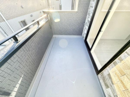 �o���R�j�[ ������ŗz������ǍD�ȃo���R�j�[�B���󕨂������Ղ花���āA���������K�ł��B