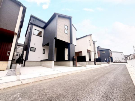 �O�ʓ��H�܂ތ��n�ʐ^ -