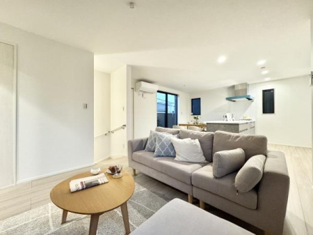 rO 17.5̍LXLDK͉ƑSƂ낰ԂłBrOƃ_CjORɎg邽߁AlXȃCtX^CɑΉ܂!