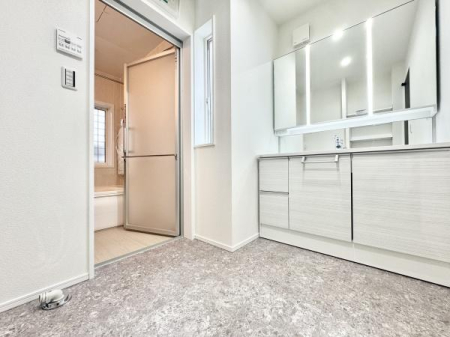 ʑEʏ ʎ͂Ƃ肠LŖ̏KłBʑ[ɂ́ApiXLPApiȂǂ[ł悤Xy[X[Ă܂I