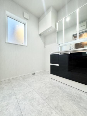 ʑEʏ ʎ͂Ƃ肠LŖ̏KłBʑ[ɂ́ApiXLPApiȂǂ[ł悤Xy[X[Ă܂I