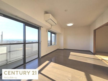 rO oRj[ւƂȂ傫ȑރrOIʂǍDŊC₷łI