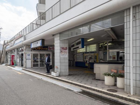 ӊ ywzk{w( c)F480u