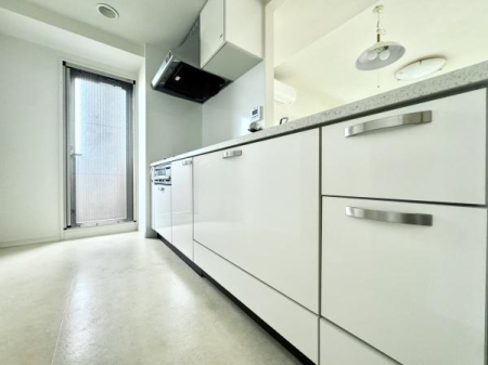 Lb` lC̑ΖʎLb`̓rOA_CjO]ł܂ILb`͍ƃXy[XLXA[ɂ܂I