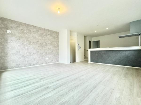 rO 17.3̍LXLDK͉ƑSƂ낰ԂłBrOƃ_CjORɎg邽߁AlXȃCtX^CɑΉ܂!