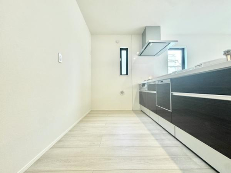 Lb` lC̑ΖʎLb`̓rOA_CjO]ł܂ILb`͍ƃXy[XLXA[ɂ܂IƎ̎ZH@tłI