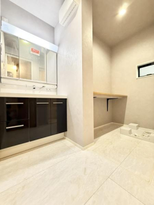 ʑEʏ Oʋ̕tƂʉϑB킹Ō̃X^COyłB͎̌[ɂȂĂ̂ŁAׁX̂[łAXbLƂʎɂȂ܂B