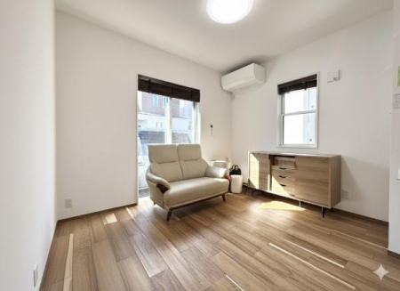 rO _CjOXy[XLXIƑƂ̂ȂԂł
ꕔCGHς