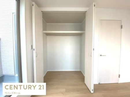 [ [ɍȂ悤N[[bgݒuĂ܂Iוuꏊmۂ̂ł̐ڂ₷ȂAKȋԂ肠܂I