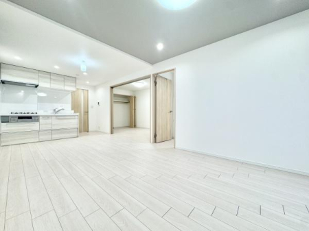 rO 邭JIȃrÓBRɕ܂Sn悢ԂŁAX̕炵LɂȂ܂B