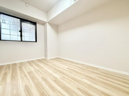 m 炩ȓSn悭ނB
Qqǂɂ҂̋ԂłB