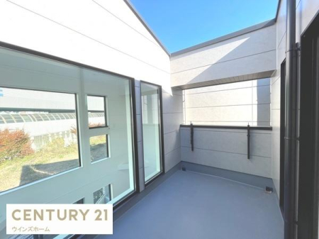 oRj[ 󕨂zc花LBO̎CɂȂɂS݌vłB