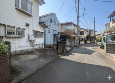 OʓH܂ތnʐ^ OʓH͖k4mBÂŗZXłI