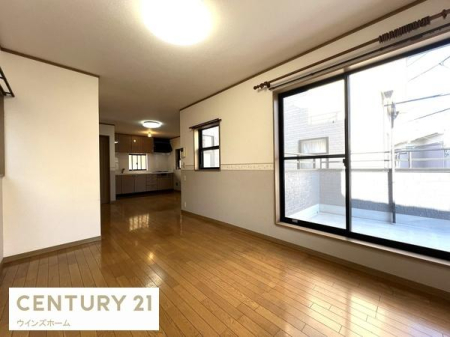 rO oRj[ւƂȂ傫ȑރrOI_CjOƃrOg₷ԎBʂǍDŊC₷łI