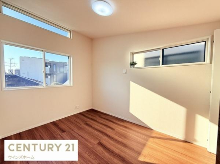 m 炩ȓSn悭ނB
Qqǂɂ҂̋ԂłB