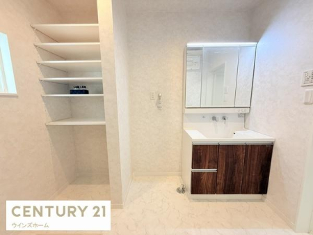 ʑEʏ TCY̐ʃXy[XIlނpiȂǂЕtÎŁAXbLƂʎɂȂ܂!
