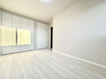 �m�� �o���R�j�[�ɖʂ��L�X�Ƃ���6.25���m���I�N���[�[�b�g2�����t���B����������������K�ȋ�Ԃł��낰�܂��I