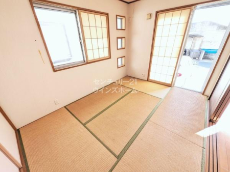 a rOɂ͘aԂɂȂĂ܂B˂JLDK{a20̑ԂɑςłIuavƁumv̗y߂[ԎdlƂȂĂ܂B