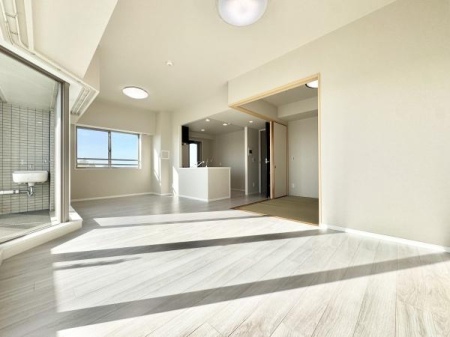 rO 邭JIȃrÓBRɕ܂Sn悢ԂŁAX̕炵LɂȂ܂B