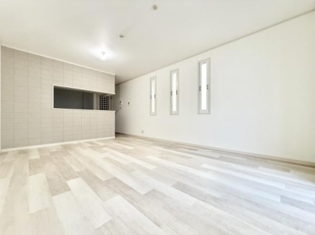 rO LX16.1LDK͉ƑSƂ낰ԂłBrOƃ_CjORɎg邽߁AlXȃCtX^CɑΉ܂!