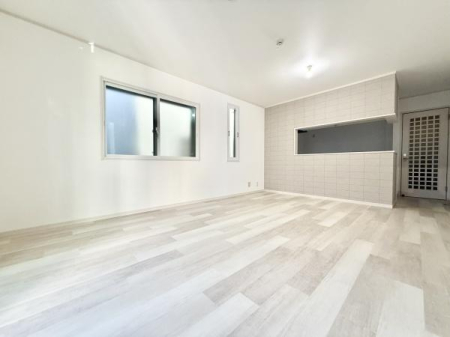 rO 邭JIȃrÓBRɕ܂Sn悢ԂŁAX̕炵LɂȂ܂B