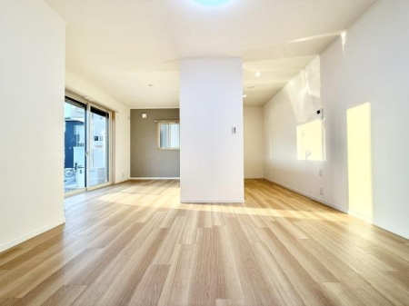 rO 邭JIȃrÓBRɕ܂Sn悢ԂŁAX̕炵LɂȂ܂B