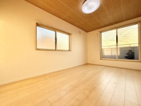 q qǂɂœKI2ʍ̖̌邢I
eƑꂼ̐Sn悢Ԃ߂悤ȋԐ݌vɂȂĂ܂I