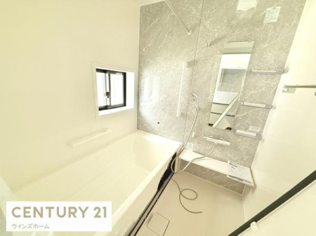  薾邢CXy[X!SƐĝtbV̋ԂłoX[I
@tłB