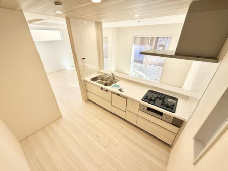 Lb` X^CbVȃVXeLb`́A[͂Ƌ@\˔AyȂԁBrOƂȂ郌CAEg͂łB