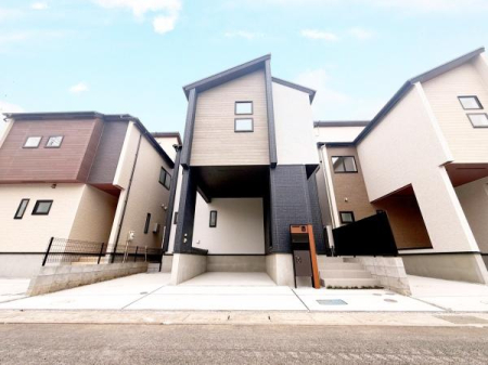 nOώʐ^ RrjAhbOXgAȂǂ߂X̔ɕ֗Iۈ牀EwZkŃt@~[ɂꂵZłI