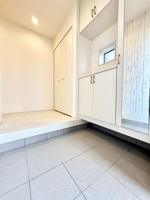  z̕炵㎿ȋԁIփhAɂS܂I 