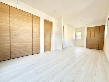 �m�� �V���v���ȃf�U�C�������̗͂m���B�E�H�[�N�C���N���[�[�b�g�t���ňߗނ�ו����X�b�L�����[�ł��܂��B