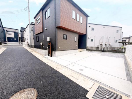 ���ԏ� �J�[�X�y�[�X�Q�䒓�ԉ\�ŁA���o������ʋΎ��ɂ����S�ł��I�i�Ԏ�ɂ��܂��j