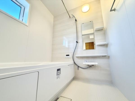 ���� �S�Ƒ̂����t���b�V���I�o�X�^�C�����ɏ�̎��Ԃɂ�����ݔ����[�����Ă��܂��I�������̂��x�߂Ė����̊��͂��[�d�����Ⴂ�܂��傤�I