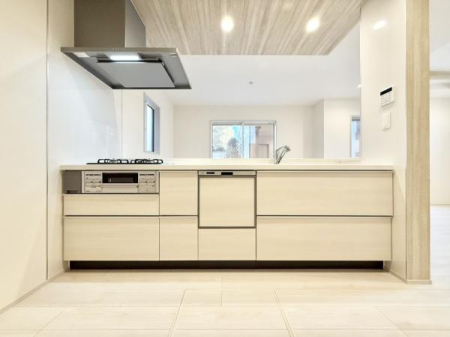 Lb` ɕł3RBZ̎ԑт₨D̕ɂݔłB