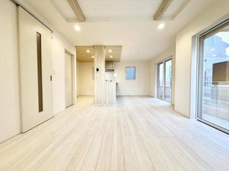 rO 邭JIȃrÓBRɕ܂Sn悢ԂŁAX̕炵LɂȂ܂BrOɃGARݒu\łI