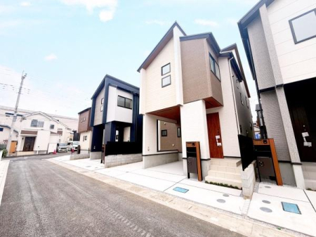 nOώʐ^ RrjAhbOXgAȂǂ߂X̔ɕ֗Iۈ牀EwZkŃt@~[ɂꂵZłI