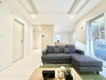 rO 邭JIȃrÓBRɕ܂Sn悢ԂŁAX̕炵LɂȂ܂B