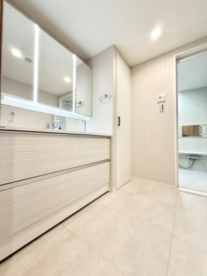 ʑEʏ ʎ͂Ƃ肠LŖ̏KłBʑ[ɂ́ApiXLPApiȂǂ[ł悤Xy[X[Ă܂I